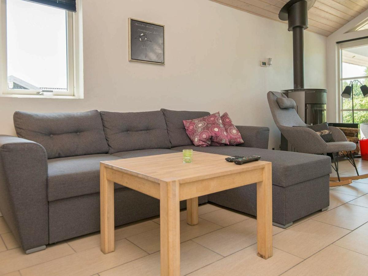 Holiday Home Sjølund エクステリア 写真